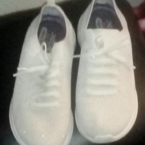 Ladies sketchers stretchable